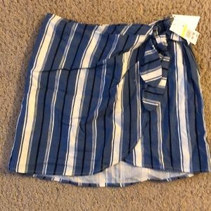 NWT Lost + Wander Linen Side Tie Skirt